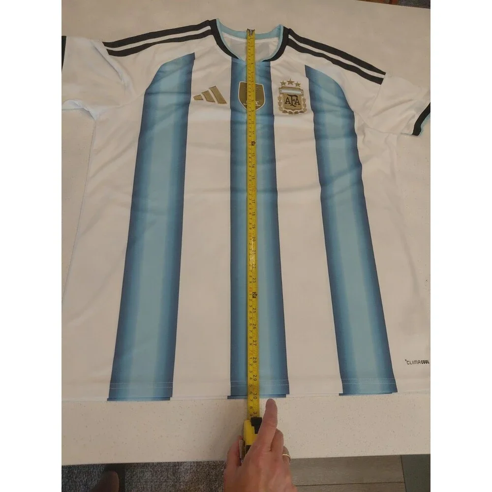 Argentina FIFA World Champions 2022 Soccer Shirt Adidas Men's XL Worn Once